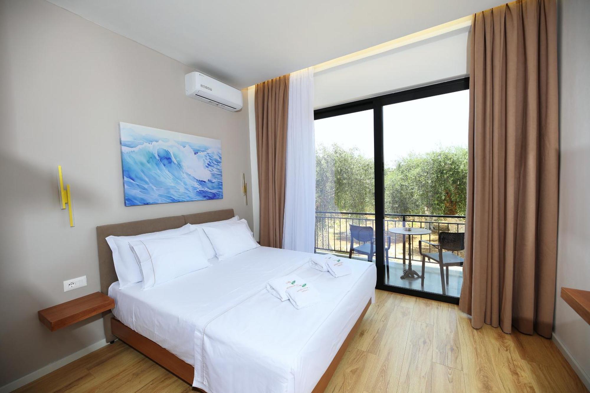 Отель Mezzanine Bay Химара Экстерьер фото